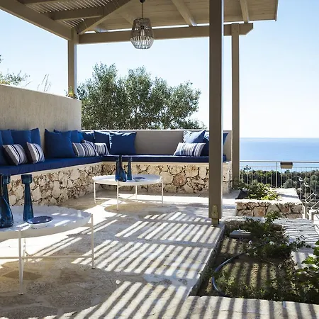 Unique Kefalonia Filakia * Ratzaklíon